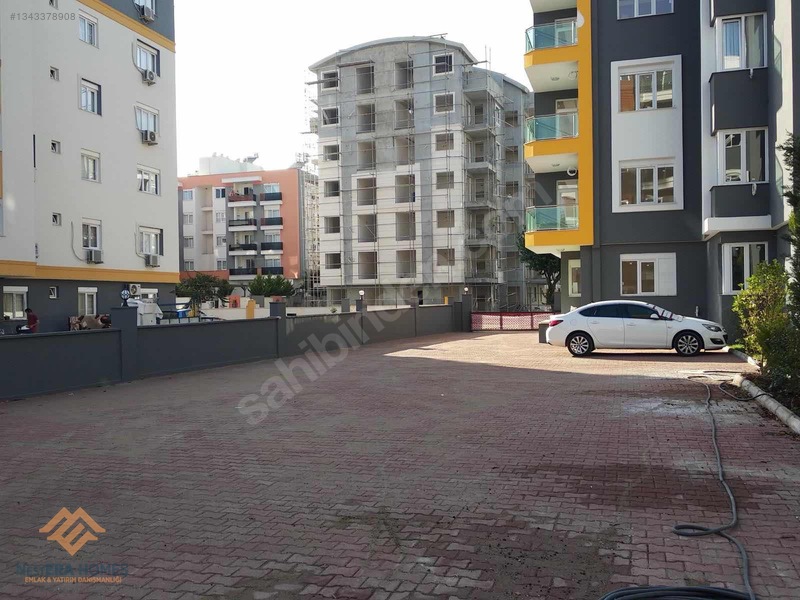Şafak Mahallesinde Lüks Sitede Satılık 2+1 Daire — fotoğraf 5