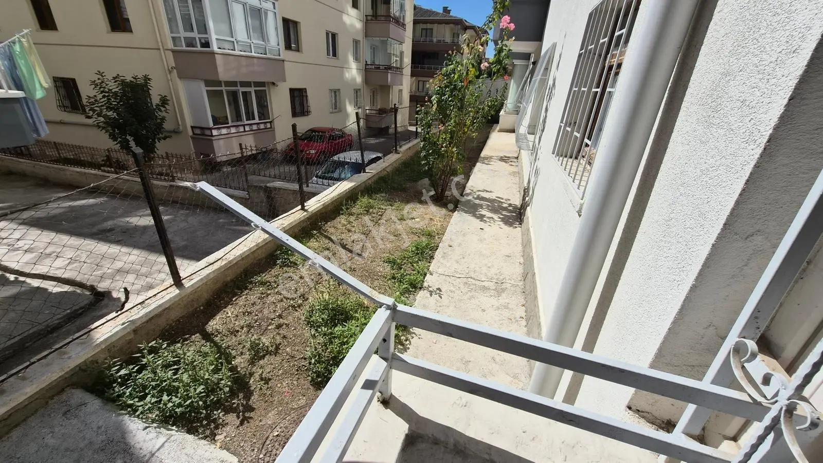Abidinpaşada Kot-3 De 2+1 Yapılı Satılık Daire — fotoğraf 11