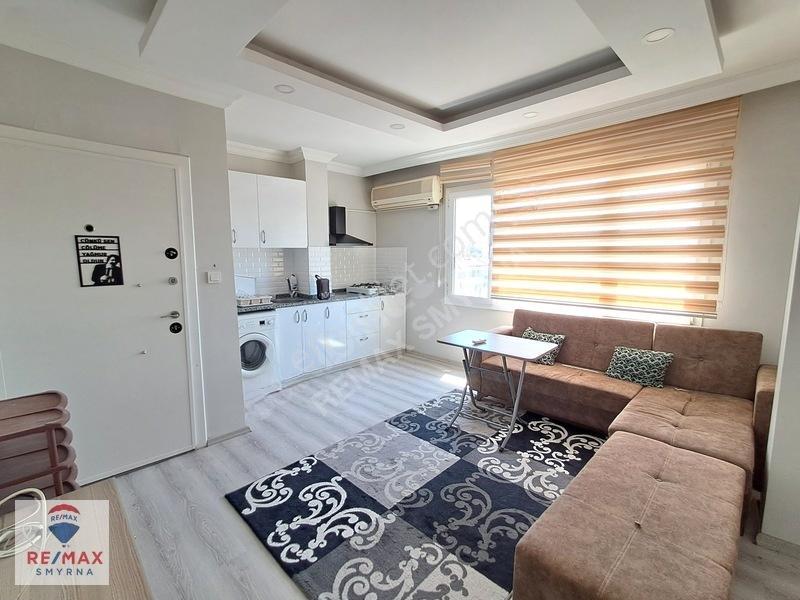 Remax Smyrna'dan Buca Şirinyer Merkez'de Satılık Eşyalı1+1 Daire — fotoğraf 6
