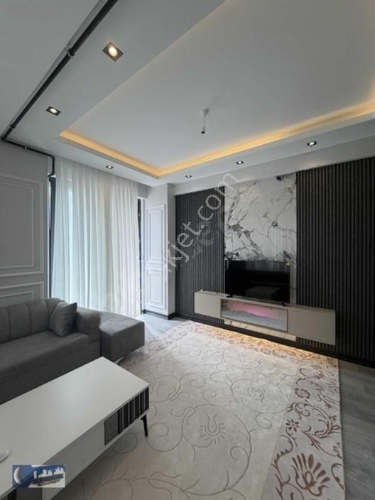 Sezer Emlkatan Fırsat — fotoğraf 4