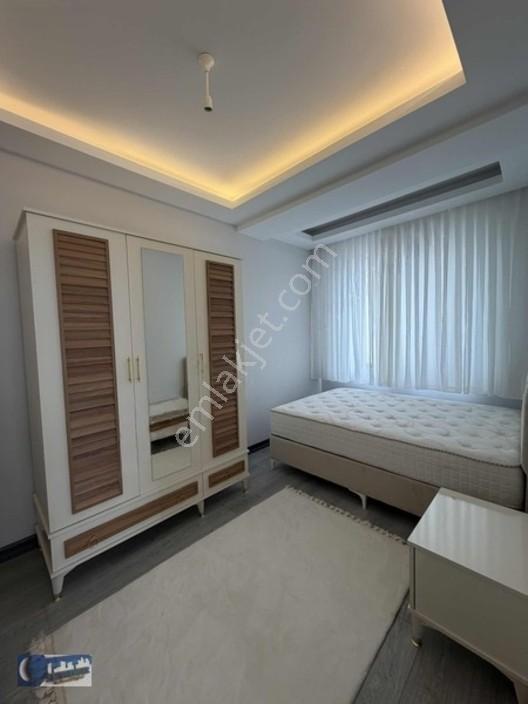 Sezer Emlkatan Fırsat — fotoğraf 11