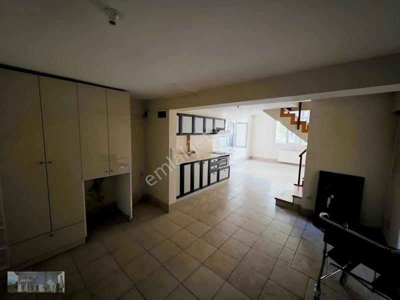 Kordonboyu Sahilde Satilik 1+1loft Daire — fotoğraf 2