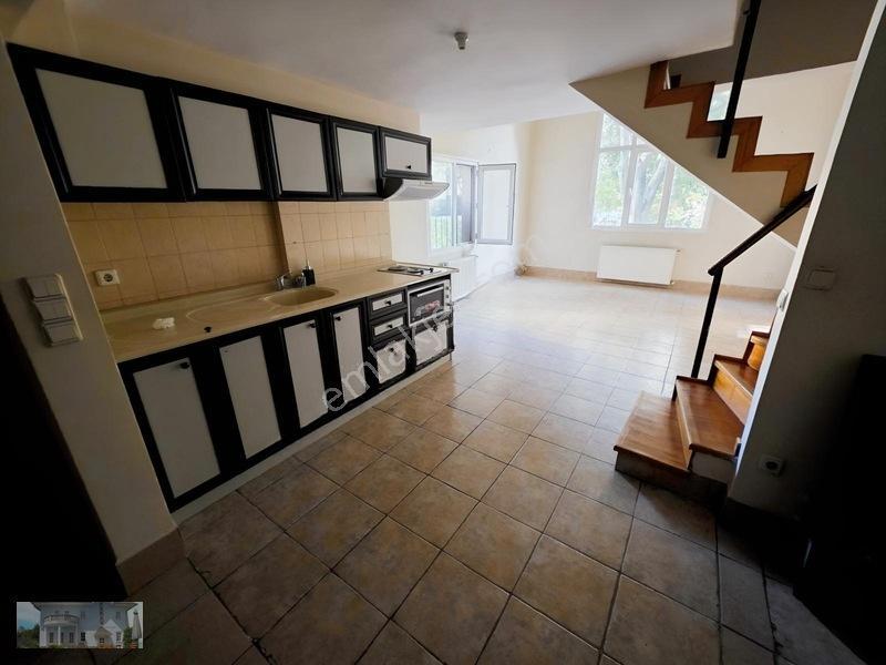 Kordonboyu Sahilde Satilik 1+1loft Daire — fotoğraf 8