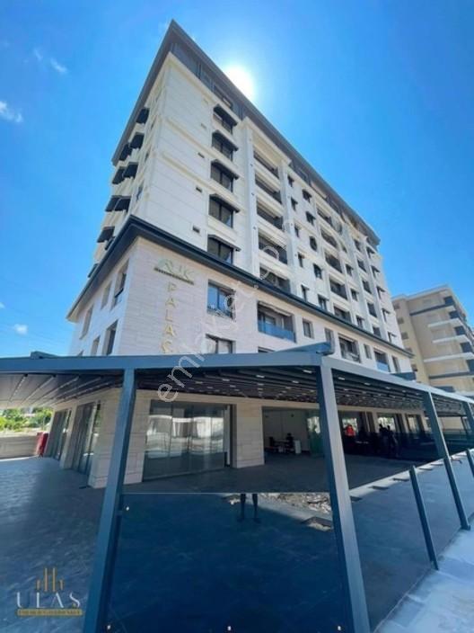 Ulaş Gayrimenkulden Şehir Vki Havuzlu Satılık 1+1 — fotoğraf 2