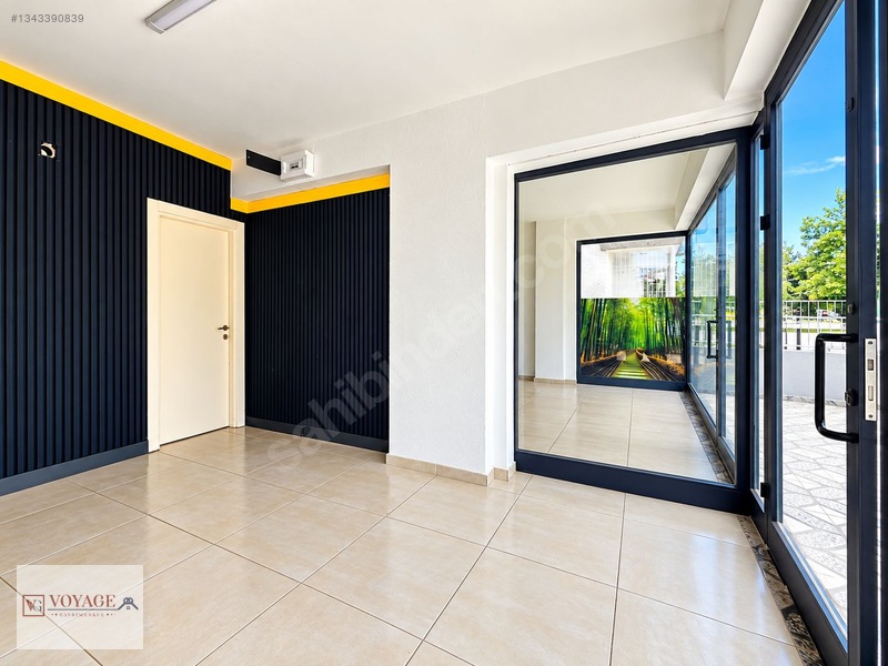 Özcans'dan Bayındır'da 140 M² Depolu Bölünebilir Dükkân — fotoğraf 12