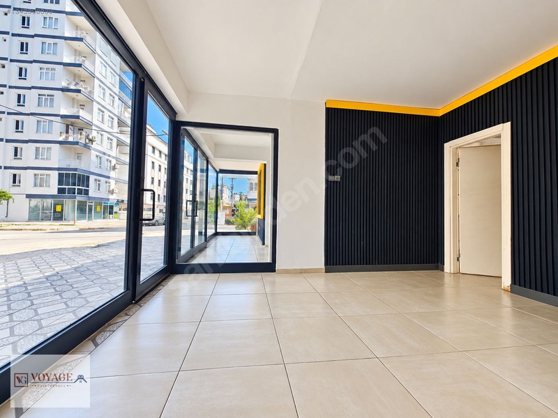 Özcans'dan Bayındır'da 140 M² Depolu Bölünebilir Dükkân — fotoğraf 17