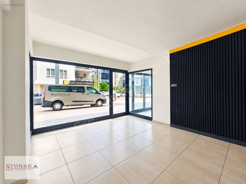 Özcans'dan Bayındır'da 140 M² Depolu Bölünebilir Dükkân — fotoğraf 18