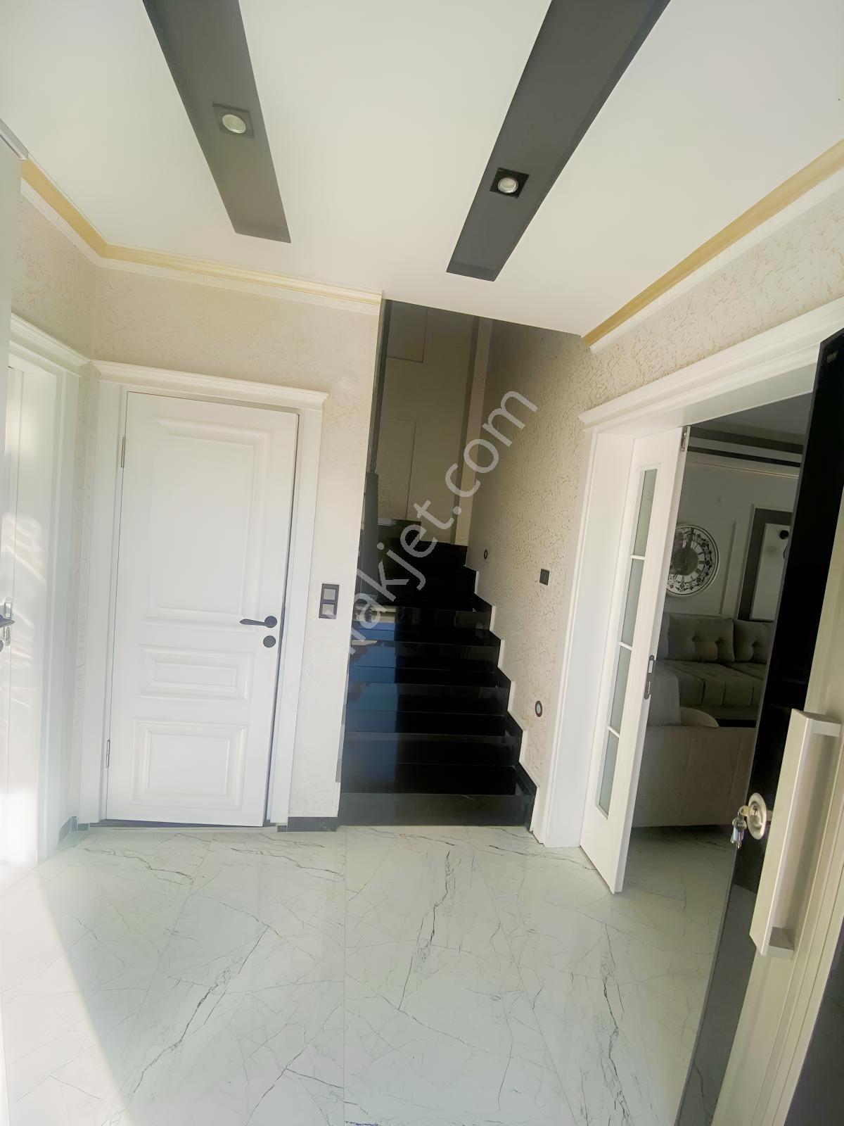 Hisar Mh. Emsalsiz Eşyalı 3+1 Ayrı Mutfak — fotoğraf 8