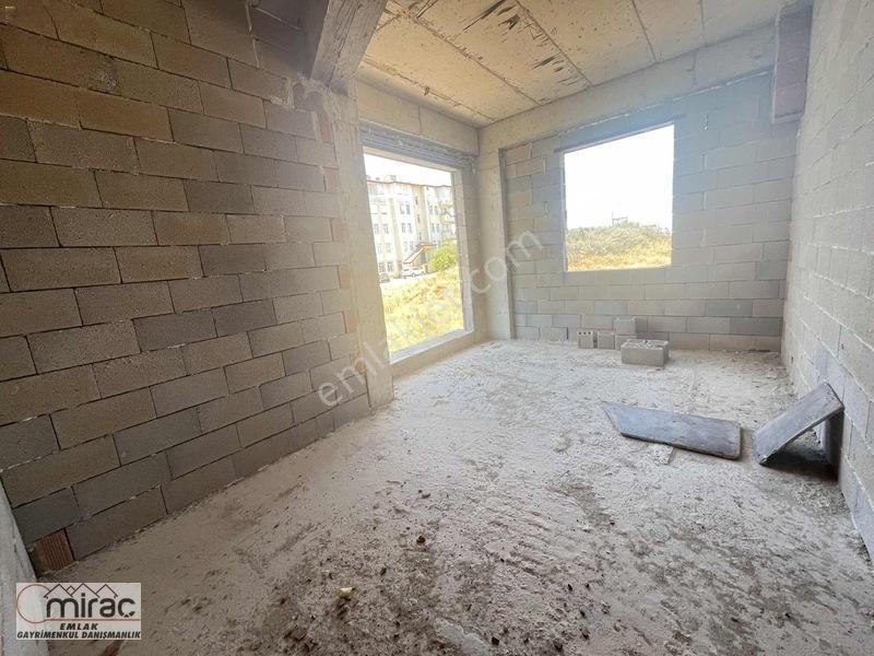 Sarılar Mahallesinde 2+1 Sıfır Daire — fotoğraf 3