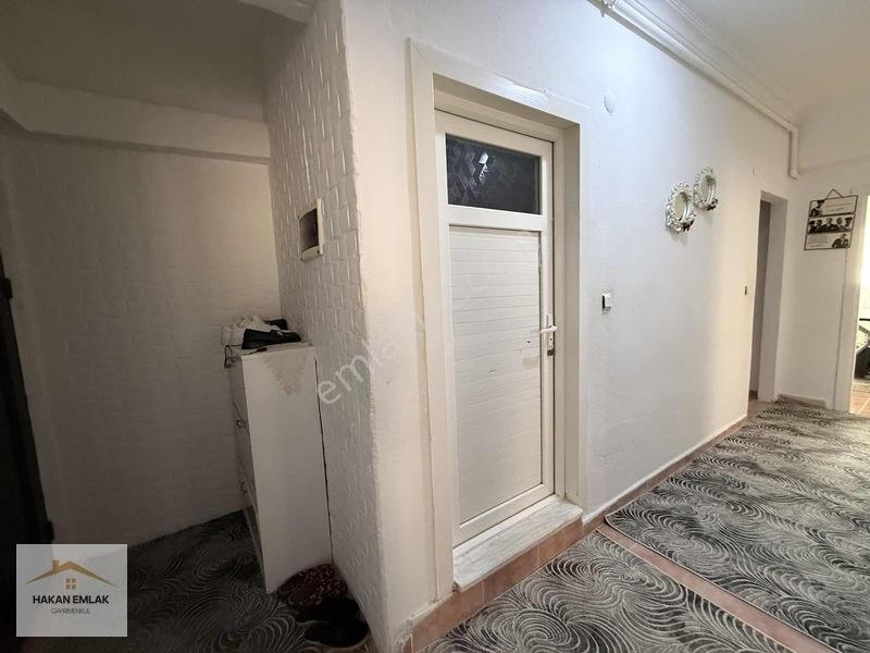 Hakan Emlak'tan Bahçeli Evler Mh. 2+1 Fırsat Daire — fotoğraf 3