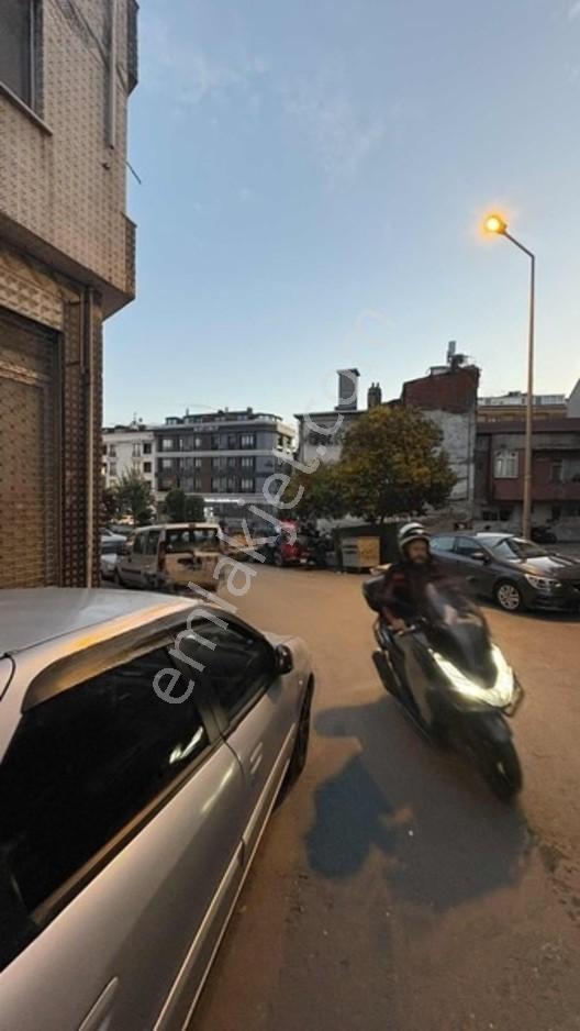 Bayrampaşa Muratpaşa'da Satılık 2+1 Daire, 100m², Cadde Üzeri — fotoğraf 6