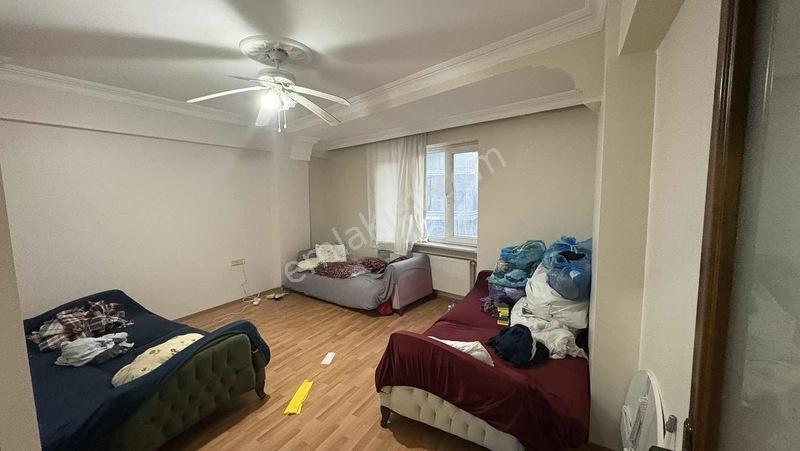 Bayrampaşa Muratpaşa'da Satılık 2+1 Daire, 100m², Cadde Üzeri — fotoğraf 18