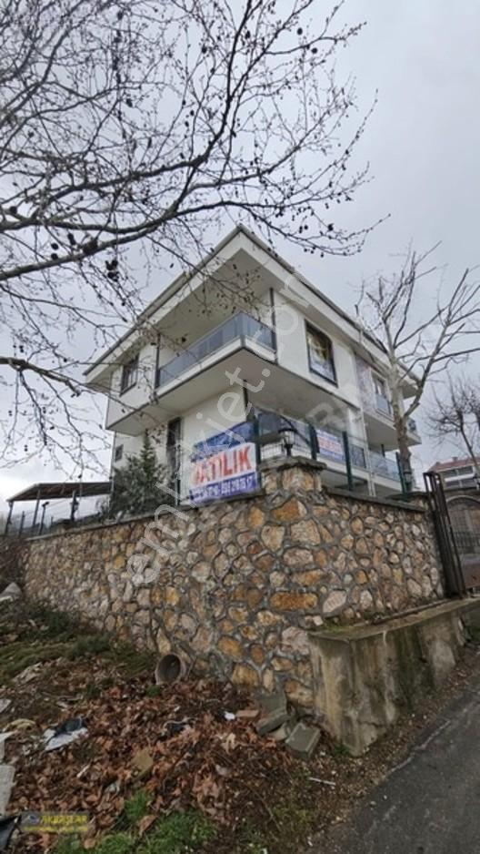 Akbaşlar Gayrimenkul'den Yenice Mahallesinde Satılık Villa — fotoğraf 2