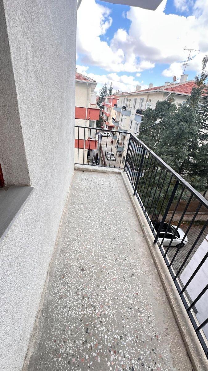 Fsn Den Sincan Mareşal Çakmak Salon Bağımsız Arakatta Geniş 3+1 — fotoğraf 10