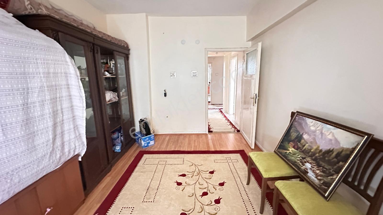 Fsn Den Sincan Mareşal Çakmak Salon Bağımsız Arakatta Geniş 3+1 — fotoğraf 18
