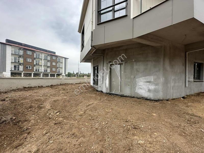 La Bella Mevkii Kendine Ait Bahçeli Garajlı Verandalı Müstakil — fotoğraf 25