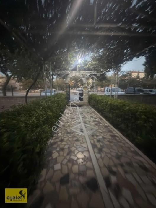 Malazgirt Mahallesinde 3+1 Satılık Daire — fotoğraf 23