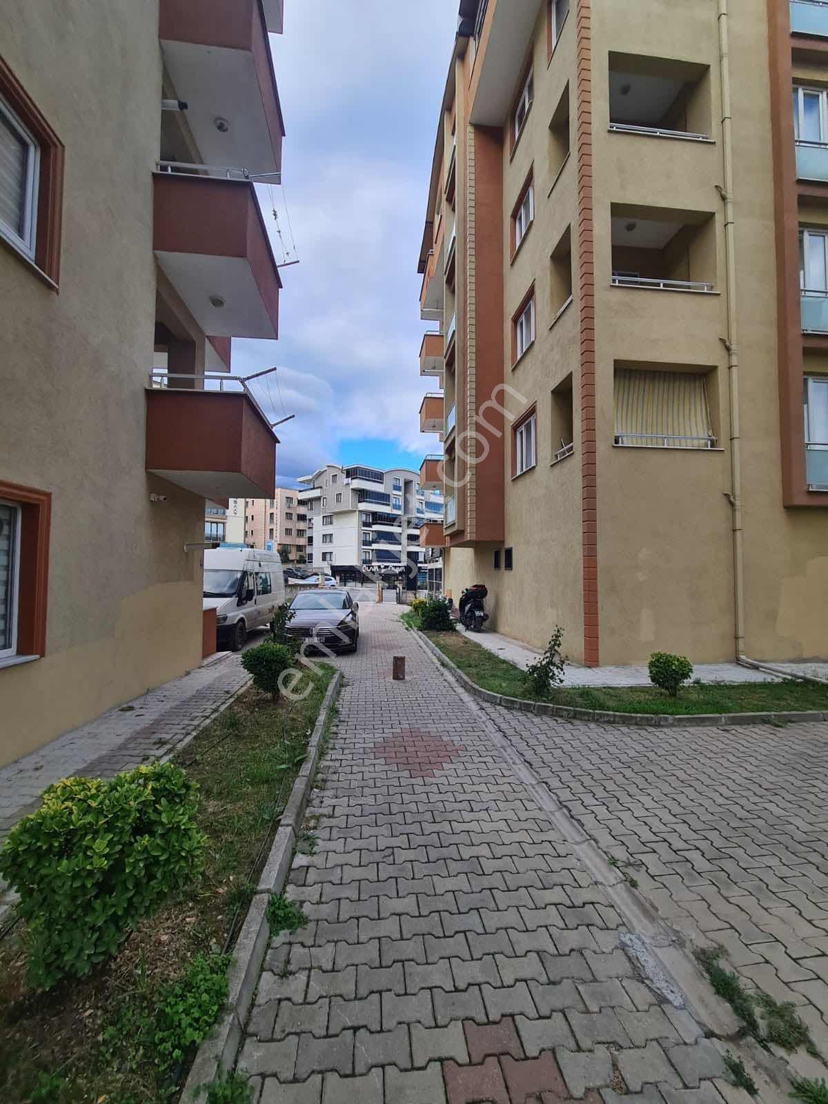 Ulucan'dan Kestel'de Cadde Üstü Site İçi Satılık 3+1 Daire — fotoğraf 7