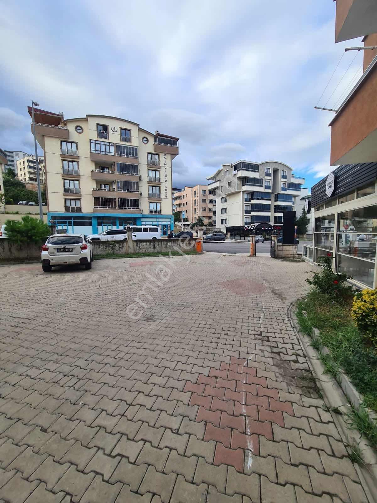 Ulucan'dan Kestel'de Cadde Üstü Site İçi Satılık 3+1 Daire — fotoğraf 15