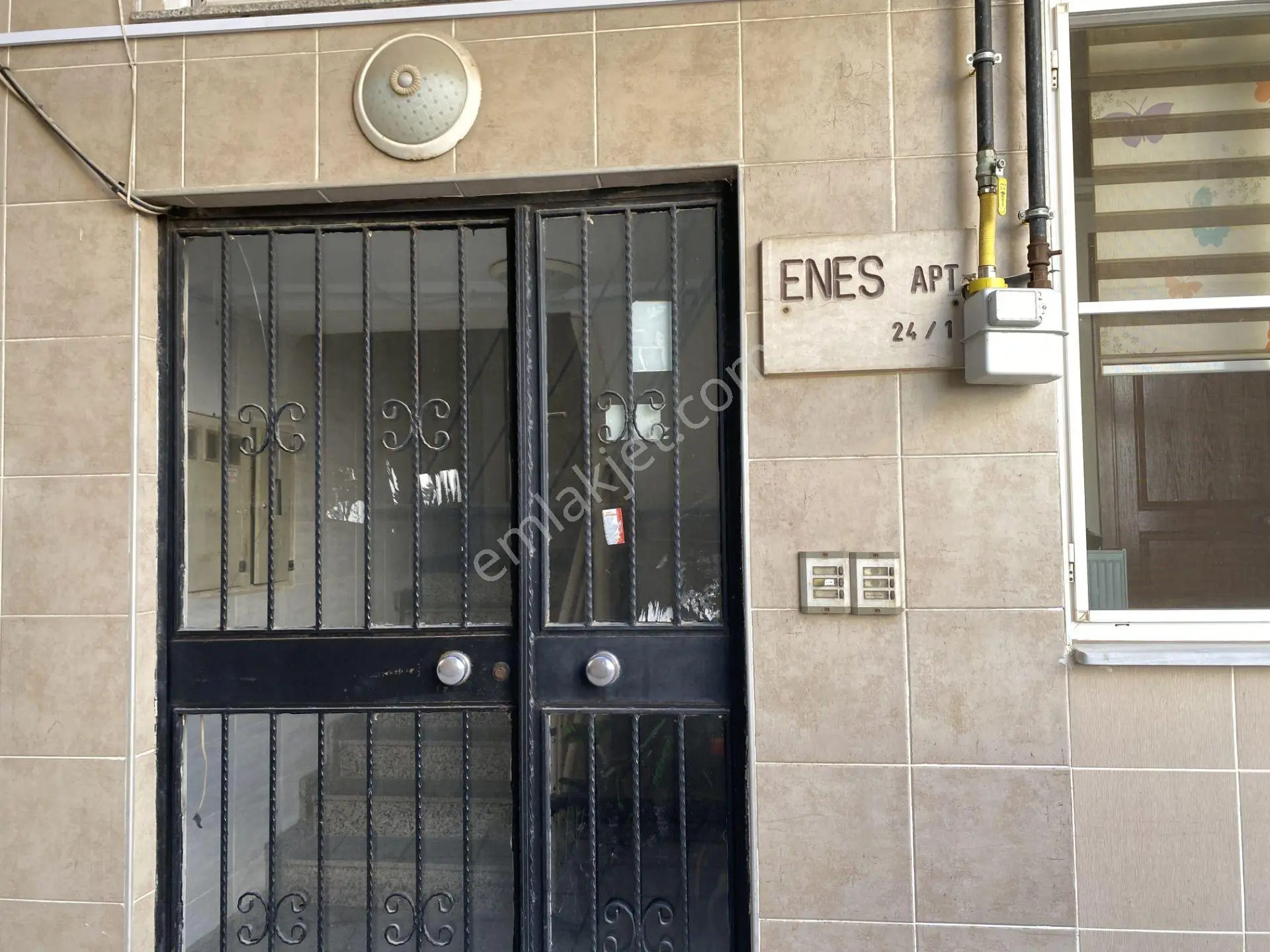 Yaren Emlaktan Halise Hatun Mahallesinde 3+1 Daire 1'inci Kat — fotoğraf 3