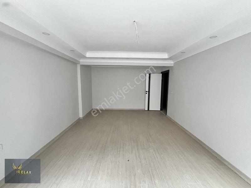17 Eylül Mah. Çarşıya Yakın Mevkide 2+1 Satılık Daire — fotoğraf 3