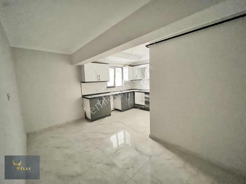 17 Eylül Mah. Çarşıya Yakın Mevkide 2+1 Satılık Daire — fotoğraf 7