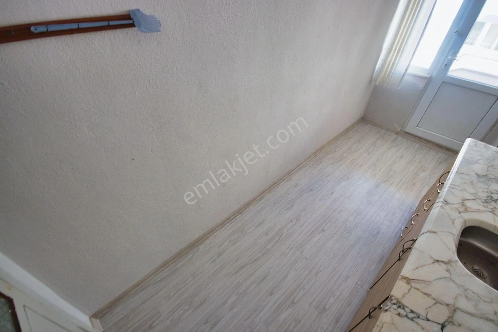 Sadece Aktif'ten Akçay'da Satılık Denize 400mt Barbekülü Çift Wcli Ferah 2+1 Daire — fotoğraf 33