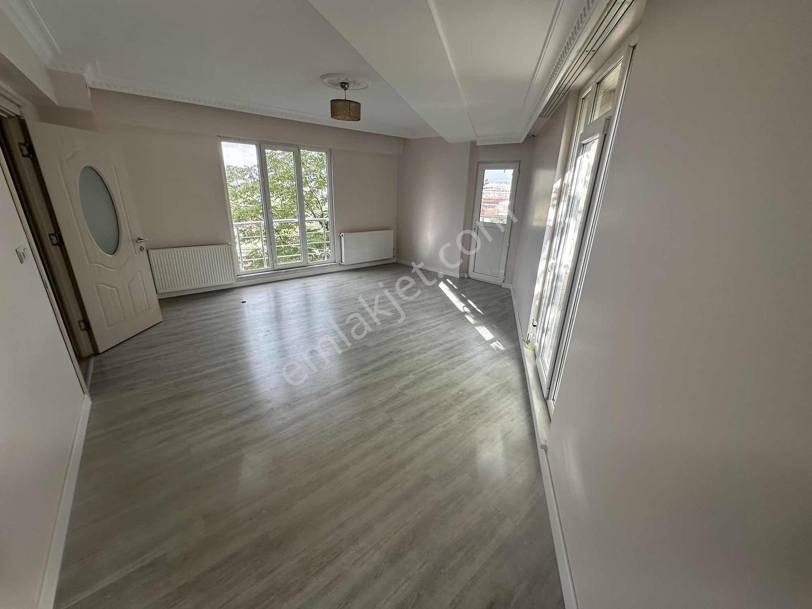 Özer Emlakdan Satılık İskanlı 2+1 Daire — fotoğraf 14