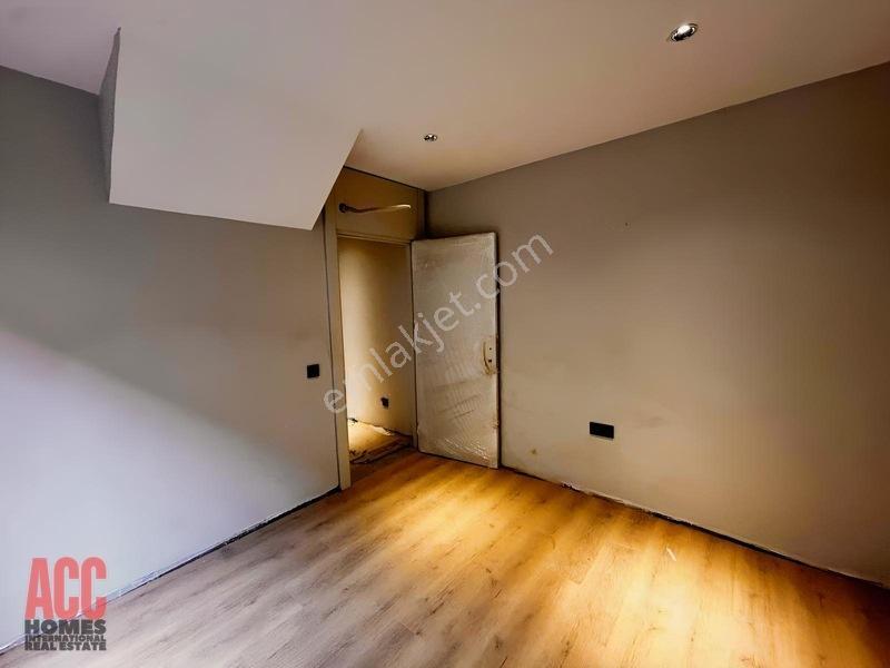 Acc Homes'tan Modern Tasarımlı Sitede Havuz Katı Ters Dublex — fotoğraf 19