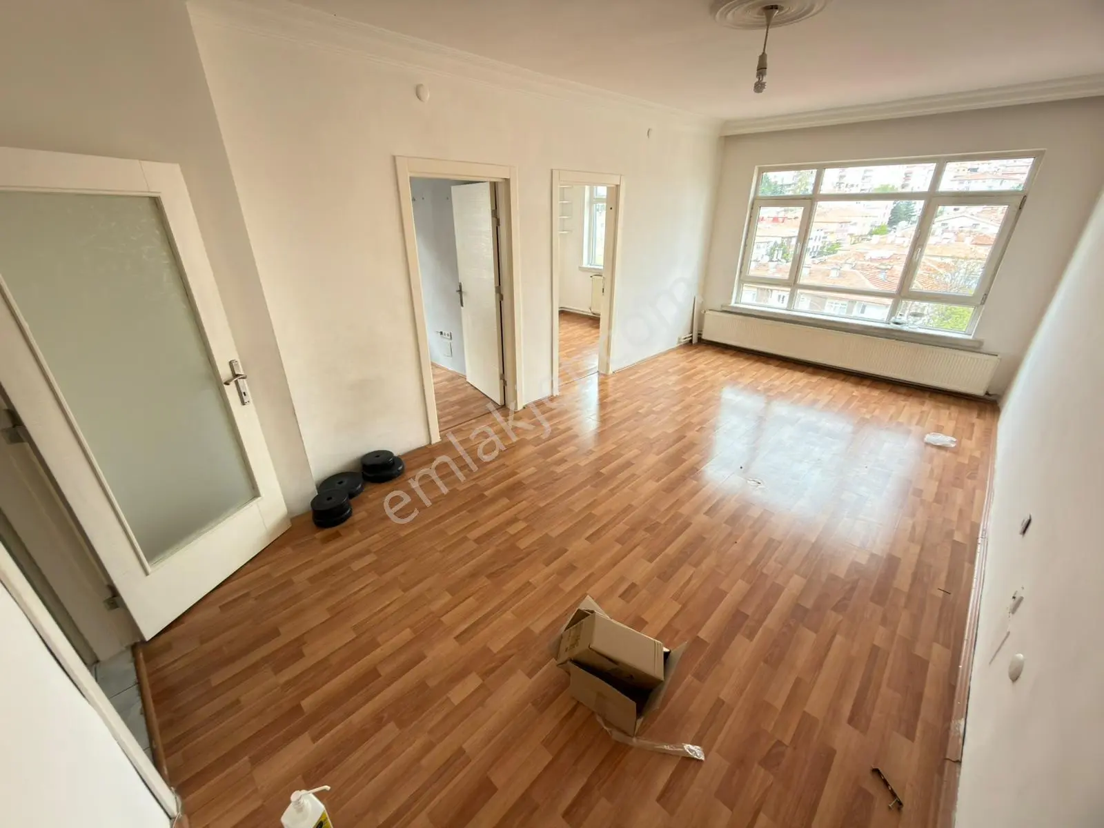 Kariyer'den Yunus Emre Cad. Parareli Katta Manzaralı 3+1 Daire — fotoğraf 3