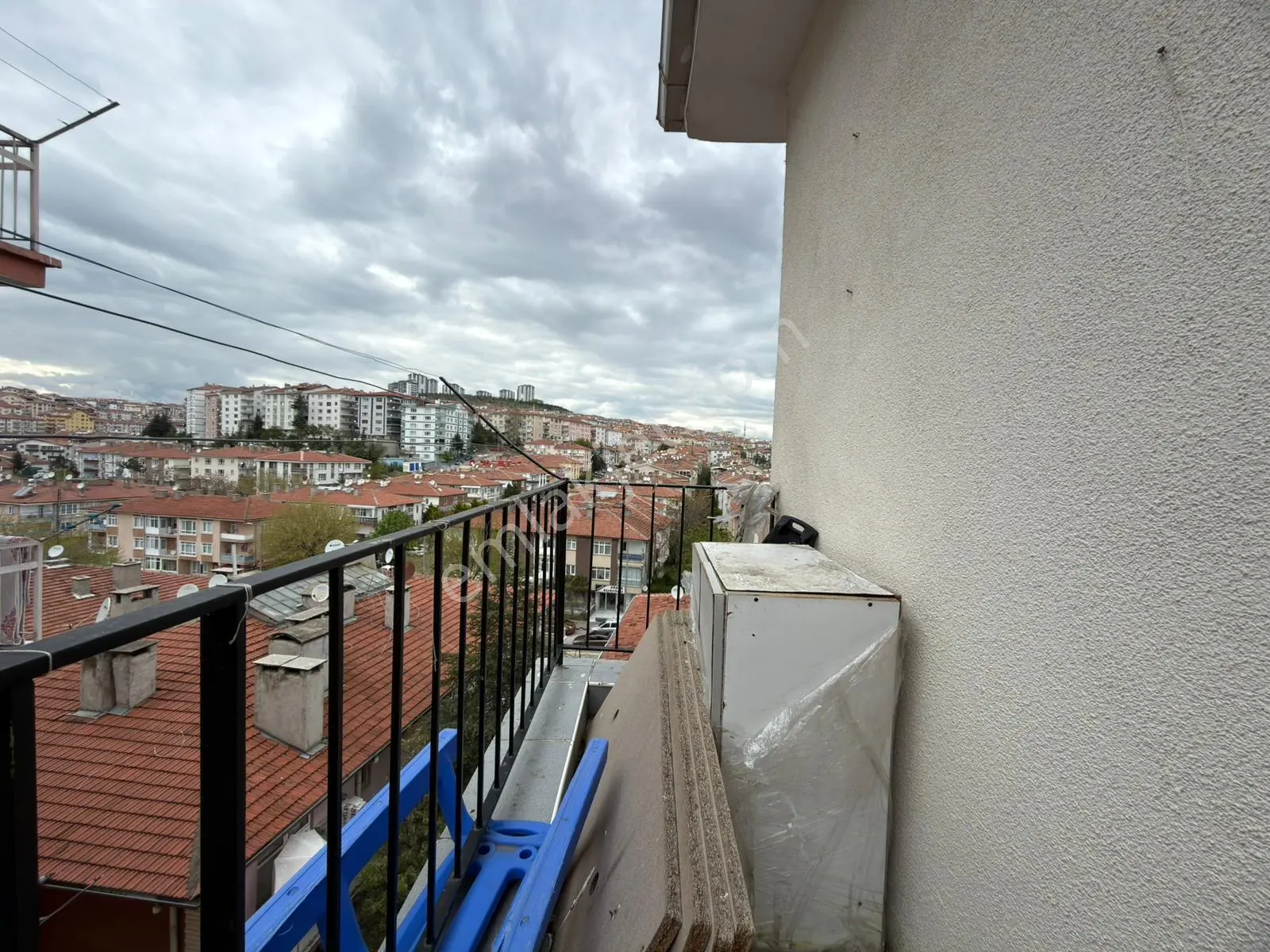 Kariyer'den Yunus Emre Cad. Parareli Katta Manzaralı 3+1 Daire — fotoğraf 16