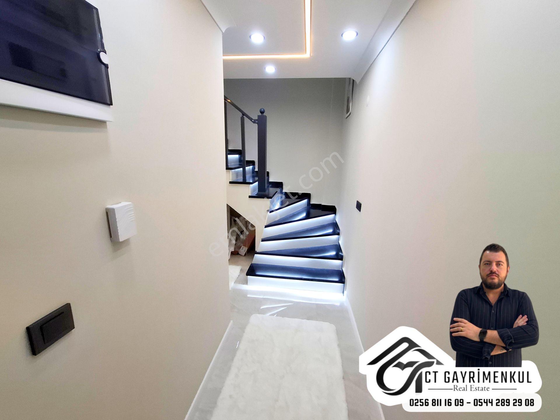 Didim'de Satılık 3+1 Sıfır Havuzlu Full Eşyalı Ultra Lüks Bahçeli,otoparklı, Villa ! — fotoğraf 19