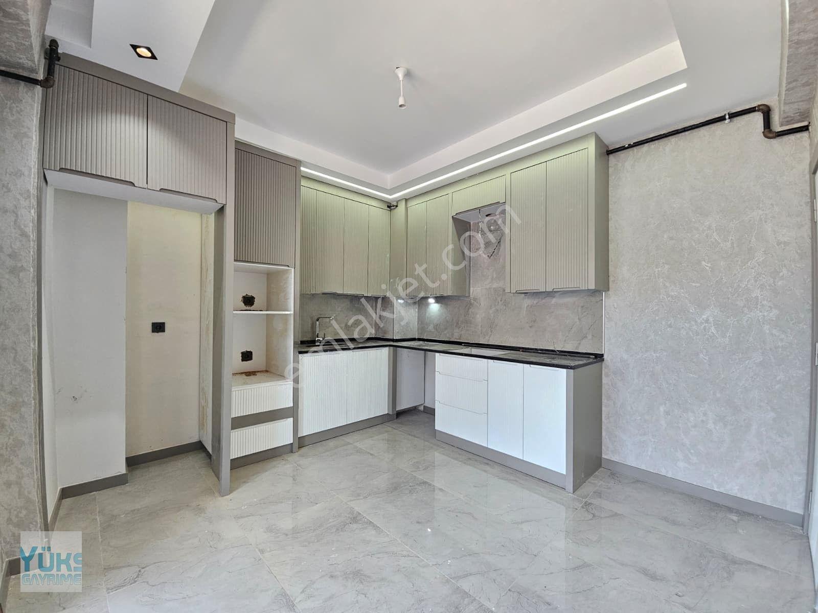 Denizli Gümüşçay Mahallesinde 2+1 120 M2 Lüks İşçilikte Satılık Fırsat Daireler — fotoğraf 3