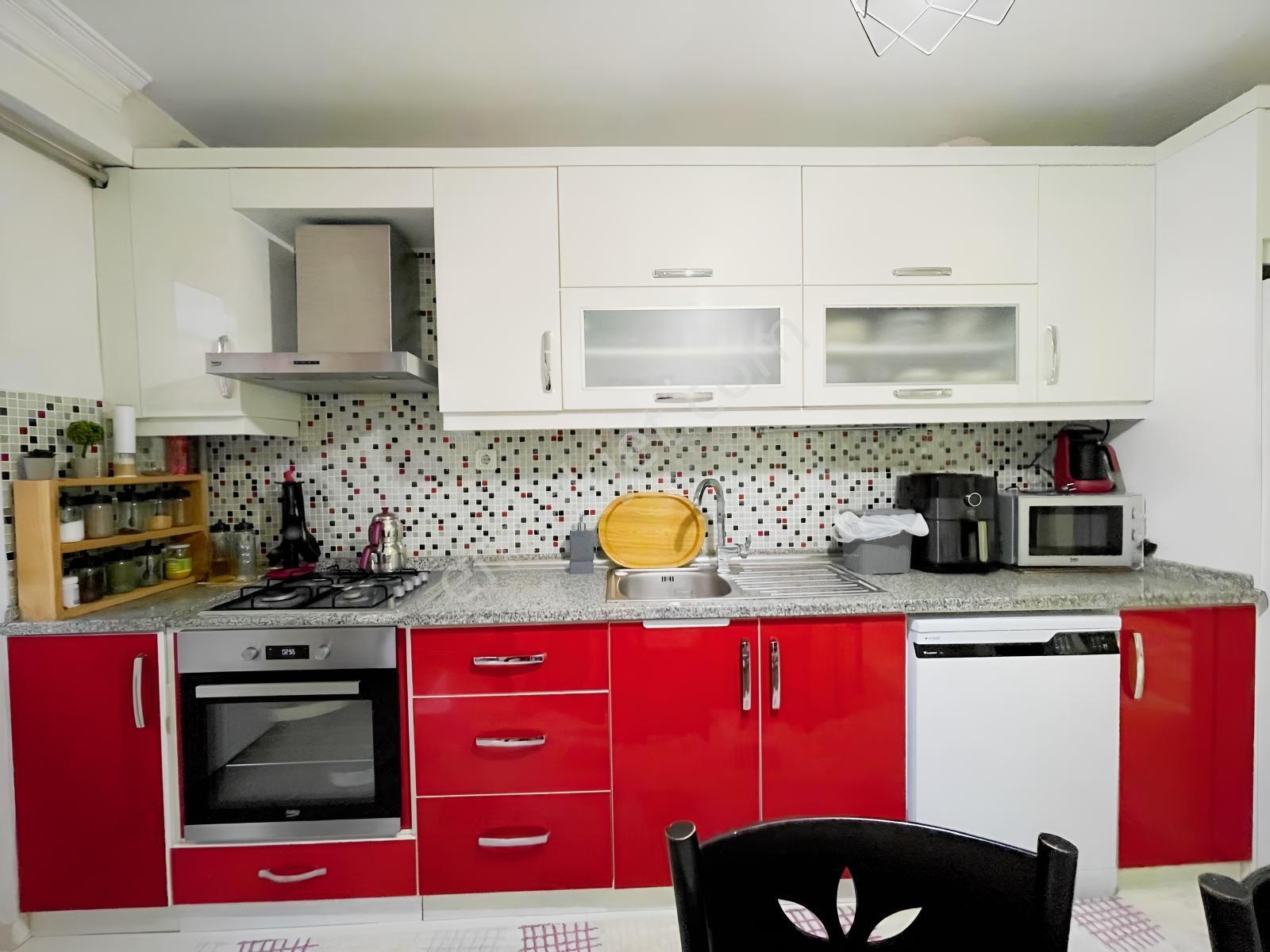 Özkan'dan Perşembe Pazarı'nda Asansörlü 115m² Satılık 3+1 Daire — fotoğraf 9
