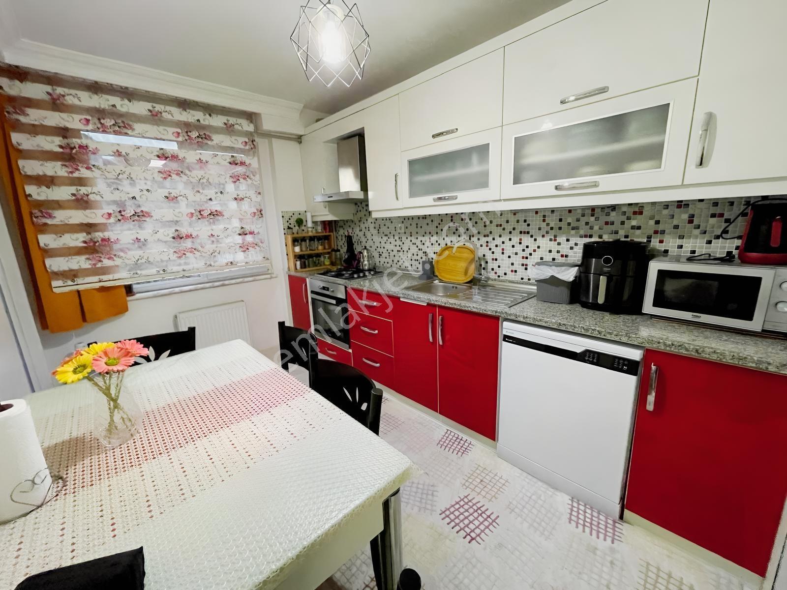 Özkan'dan Perşembe Pazarı'nda Asansörlü 115m² Satılık 3+1 Daire — fotoğraf 11