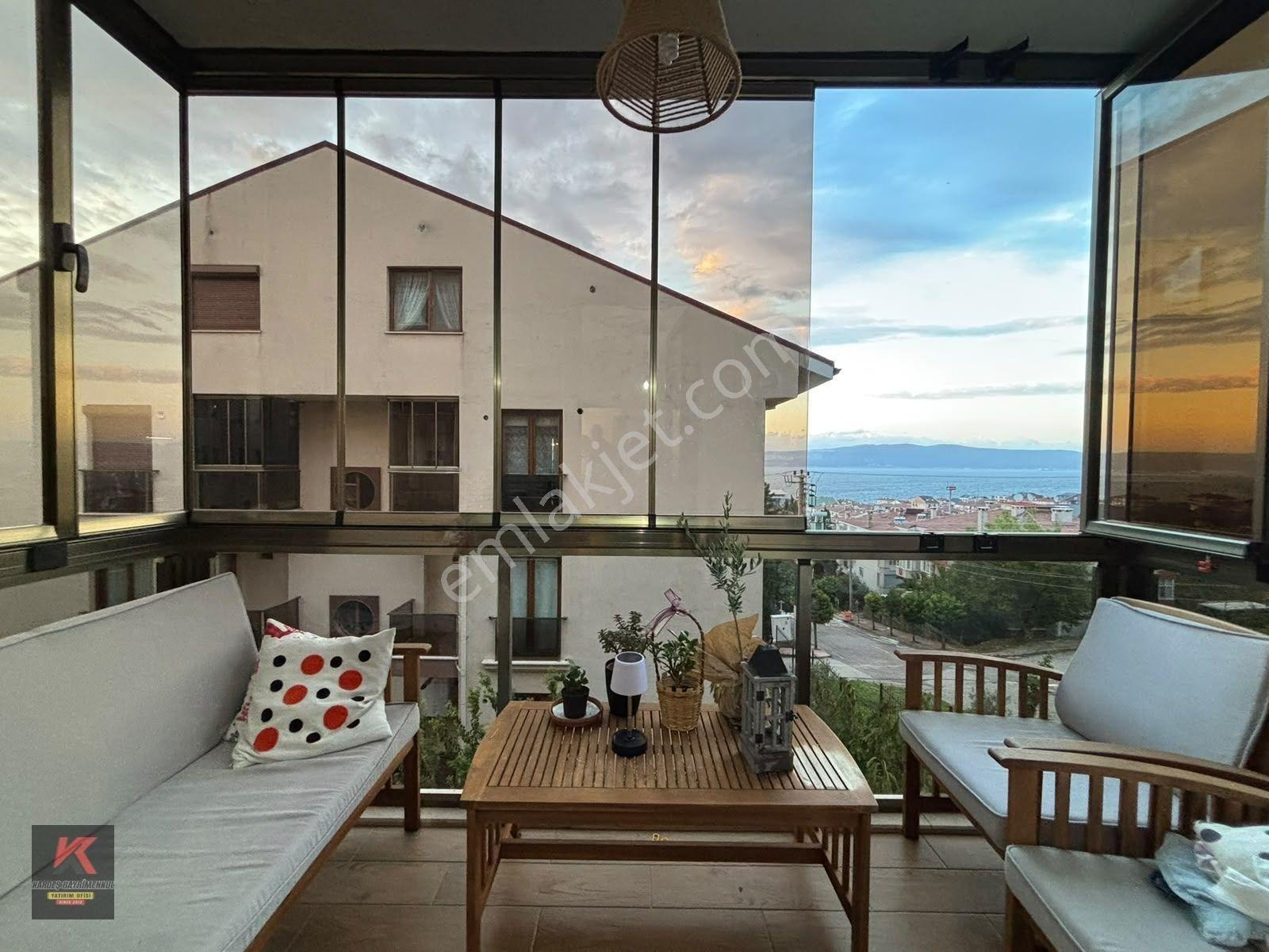 Kardeşten Kayacıkta Deniz Manzaralı Masrafsız 2+1 Satılık Daire — fotoğraf 5