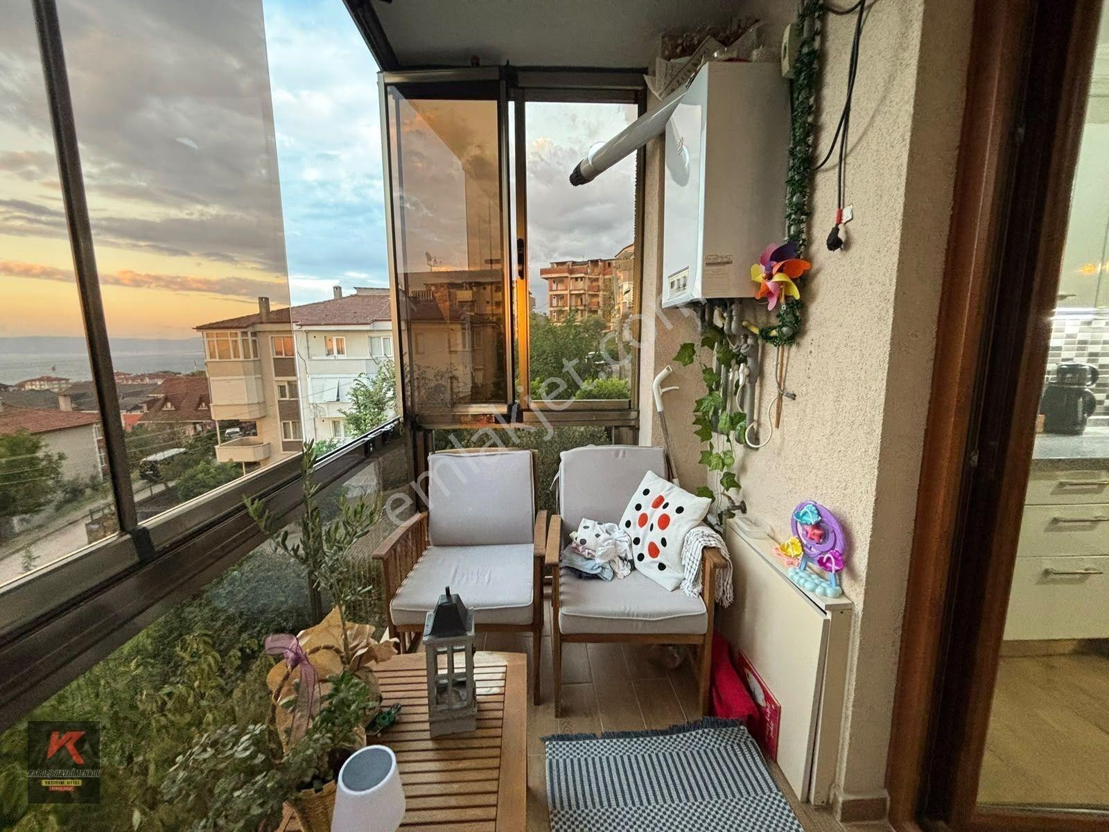 Kardeşten Kayacıkta Deniz Manzaralı Masrafsız 2+1 Satılık Daire — fotoğraf 6
