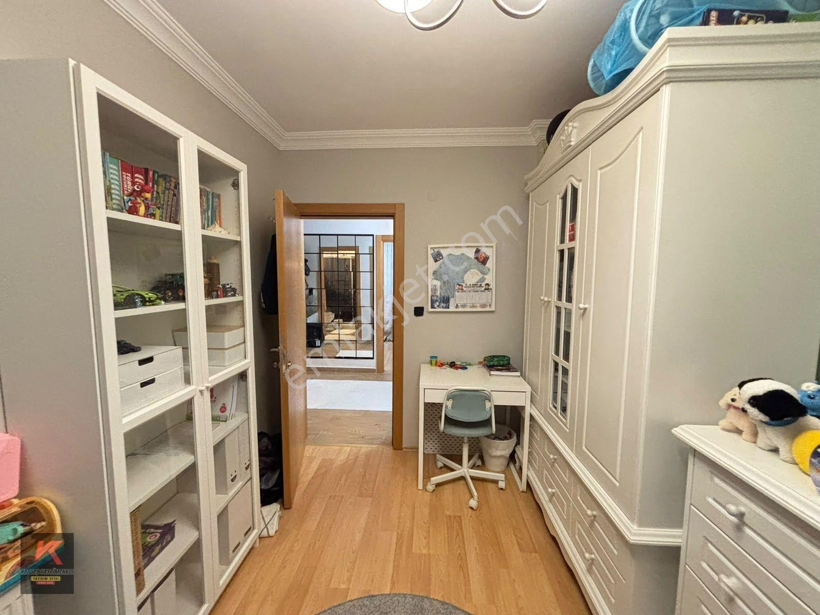 Kardeşten Kayacıkta Deniz Manzaralı Masrafsız 2+1 Satılık Daire — fotoğraf 18