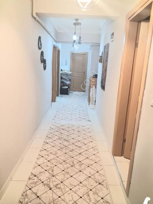Tuşba Emlaktan Satılık İskanlı Kombili Ara Kat 2+1 Daire — fotoğraf 9
