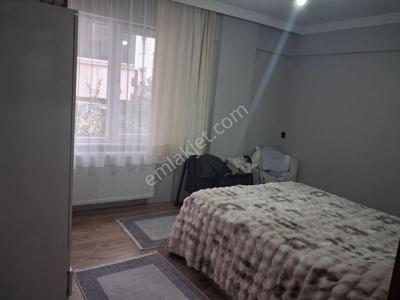 Tuşba Emlaktan Satılık İskanlı Kombili Ara Kat 2+1 Daire — fotoğraf 16