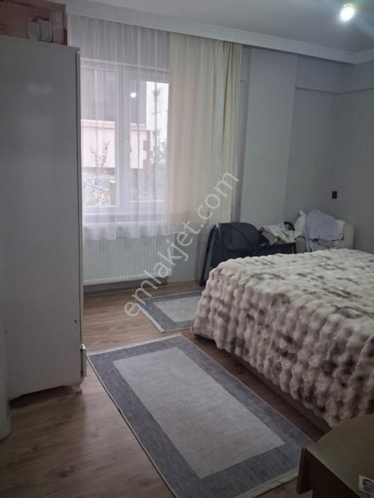 Tuşba Emlaktan Satılık İskanlı Kombili Ara Kat 2+1 Daire — fotoğraf 17