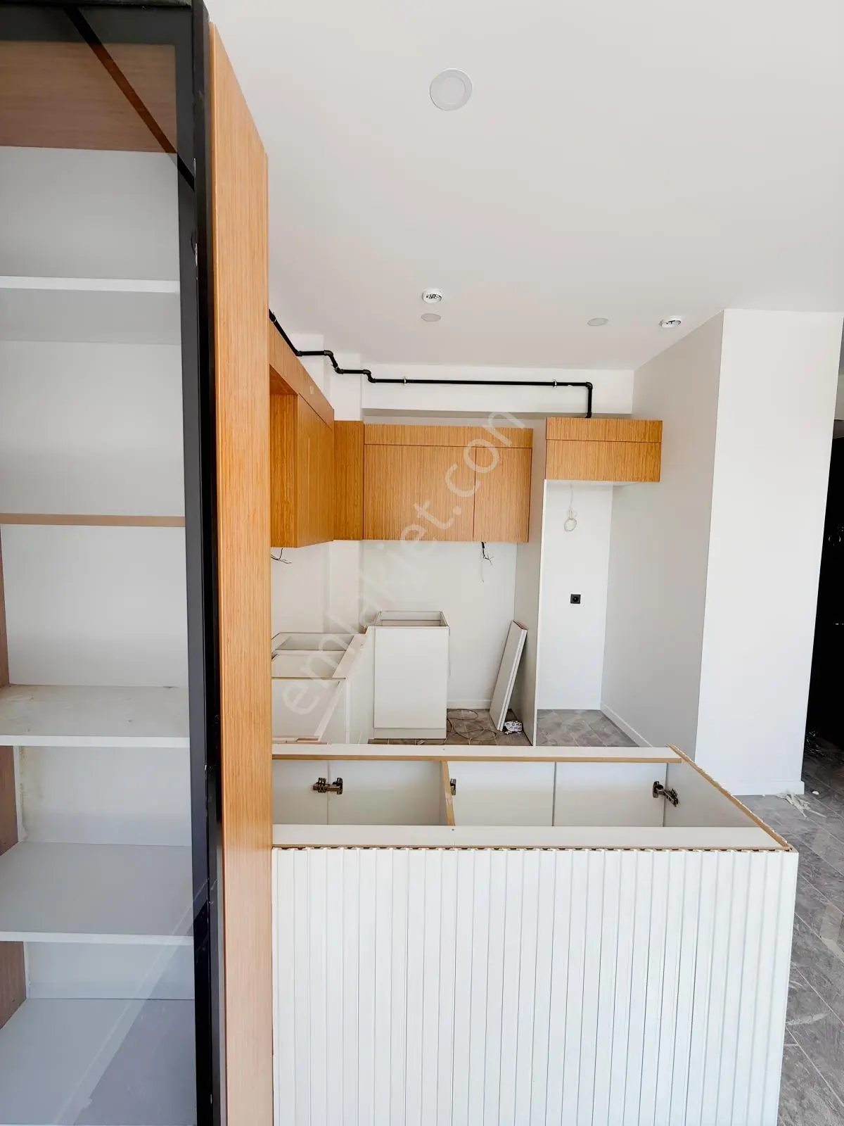 Buluruzdan İstasyon Merkezde Satılık 1+1 — fotoğraf 3
