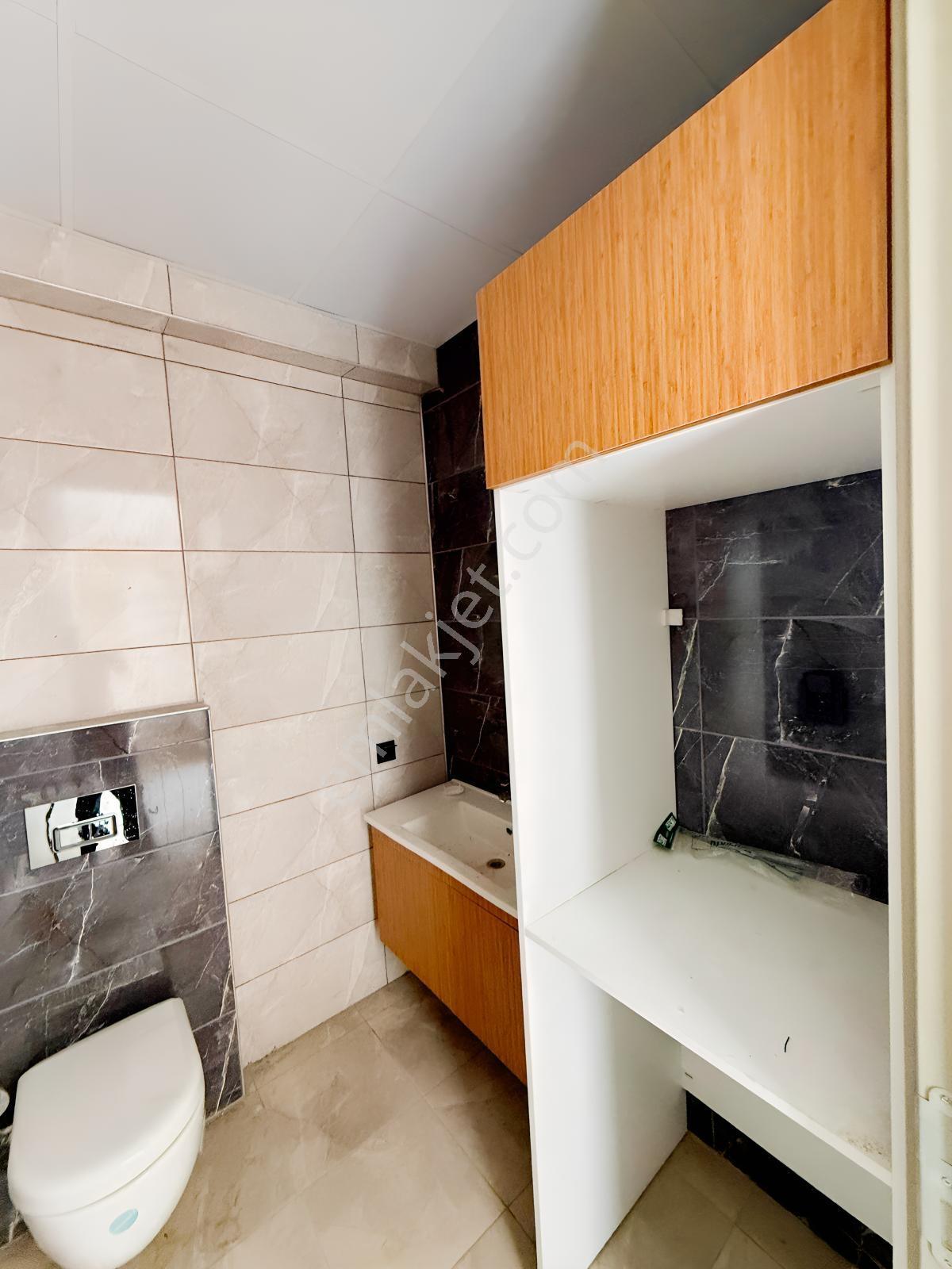 Buluruzdan İstasyon Merkezde Satılık 1+1 — fotoğraf 18