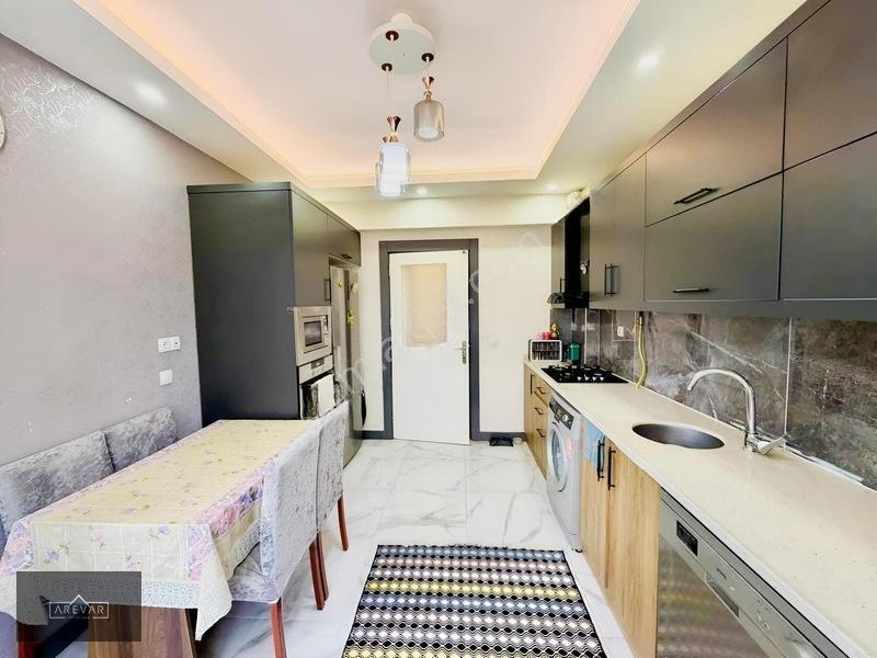 Arevar'dan Ertuğrulgazi'de Satılık Geniş 2+1 Çift Balkonlu Daire — fotoğraf 7