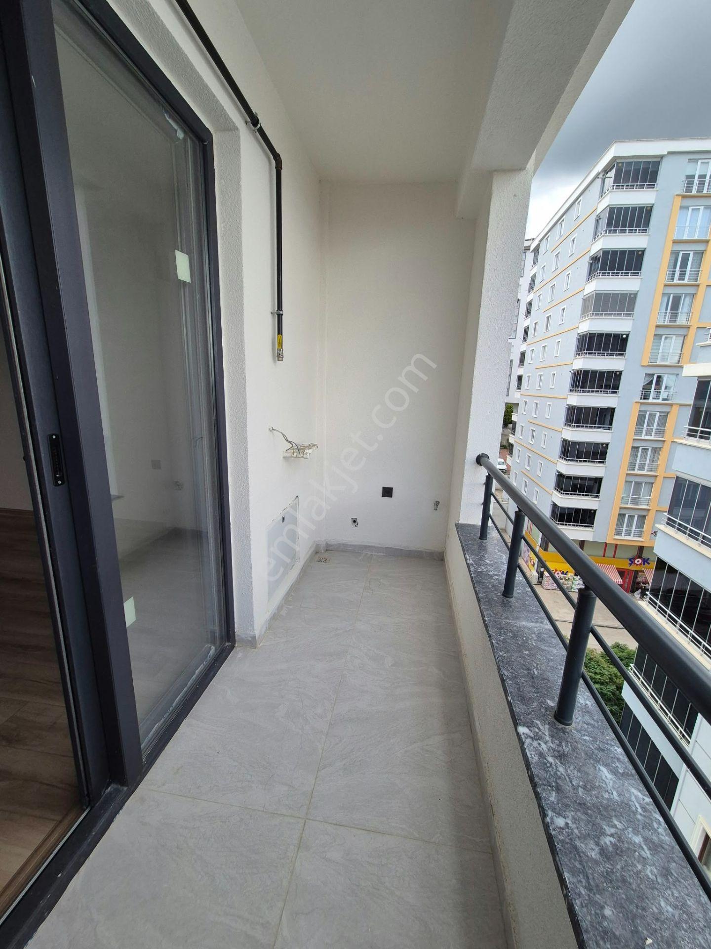 Atakum Yenimahalle'de Deniz Manzaralı 2+1 Daire — fotoğraf 19