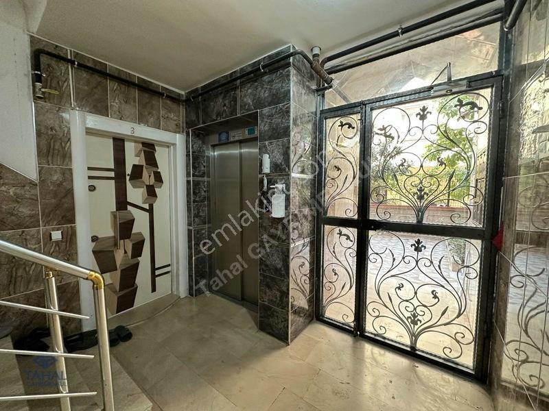 Teomanpaşa Mh. Satılık Asansörlü 110m2 Güney Cp. Herşey Ayrı 2+1 — fotoğraf 30