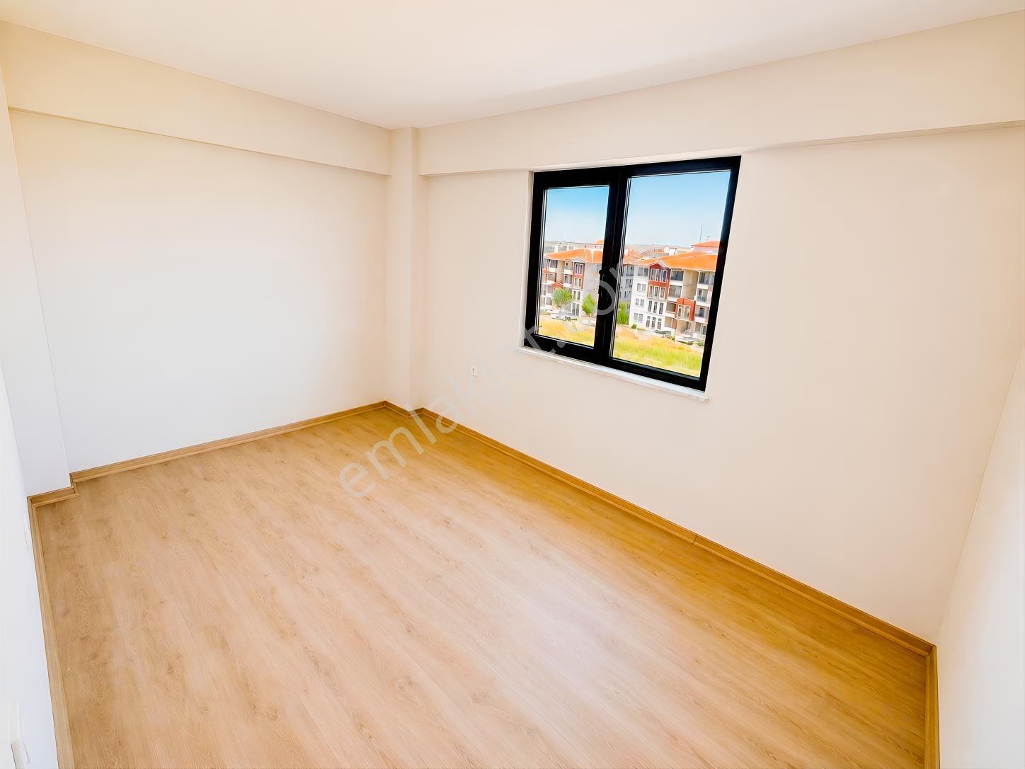 Edirne Kurtuluş Mahallesinde Kapalı Otoparklı Satılık 2+1 Daire — fotoğraf 11