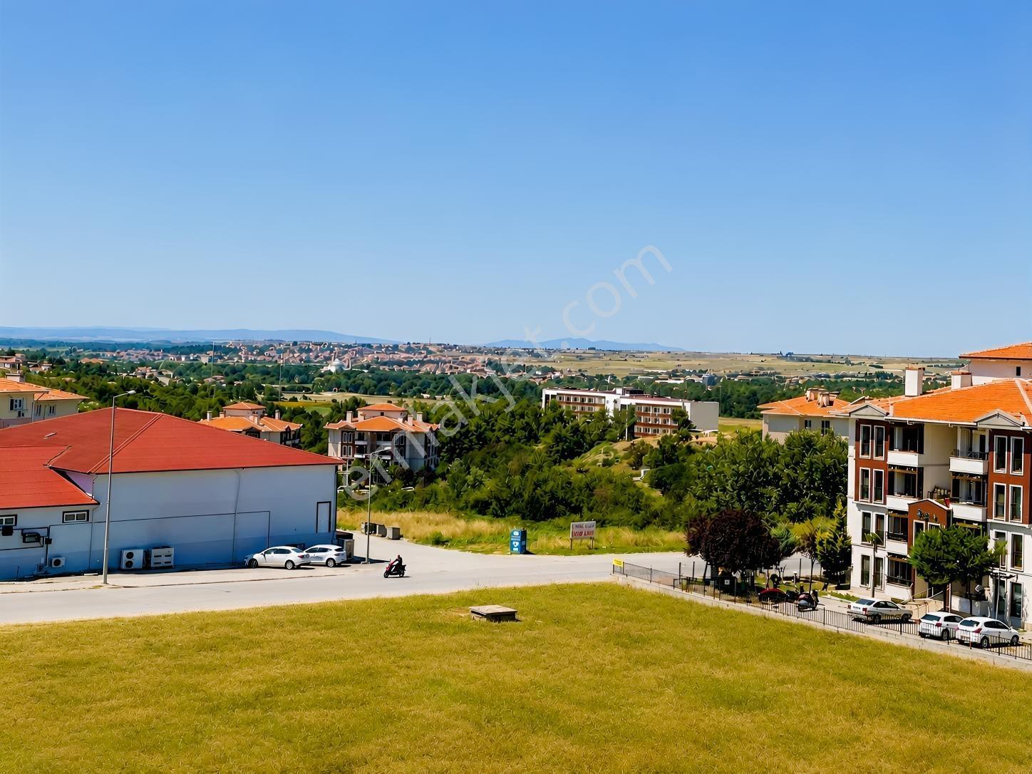 Edirne Kurtuluş Mahallesinde Kapalı Otoparklı Satılık 2+1 Daire — fotoğraf 19