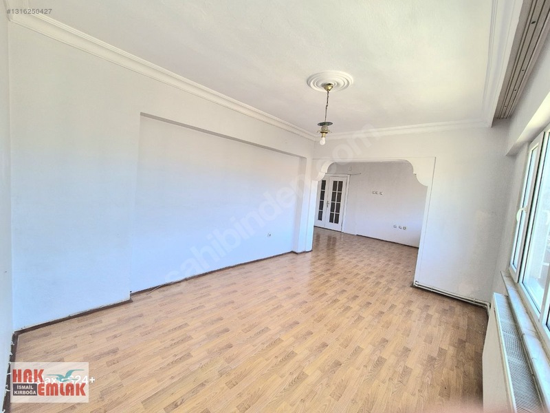 Hak Emlak'tan Tam Merkezi Konumdan Kiralık 3+1 Çok Uygun Daire — fotoğraf 5
