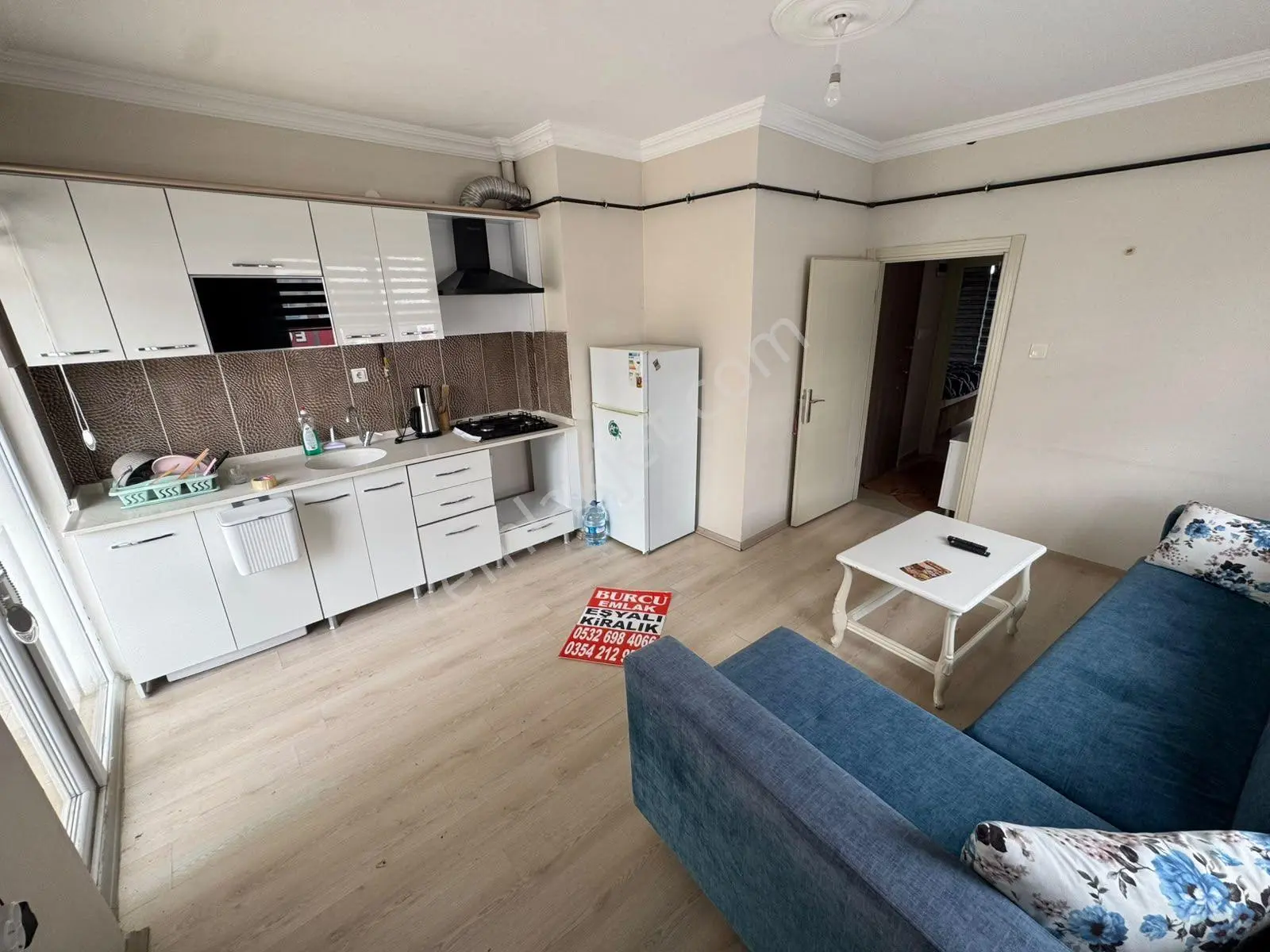Şehir Hastanesi Karşısında 1+1 Eşyalı Satılık -- Burcu Emlaktan — fotoğraf 2